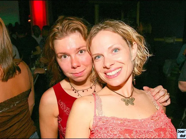 Comfortable Age: Celebrating Simplicity, Style, and Contentment