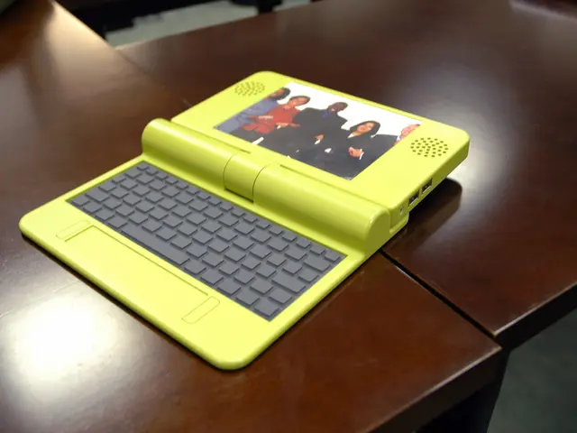 Comparing Computer Tables and Office Tables: Which One Offers Superiority?