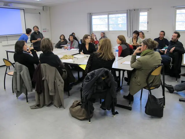 Reinventing Workplace Camaraderie: Harnessing Social Media for Team Cohesion