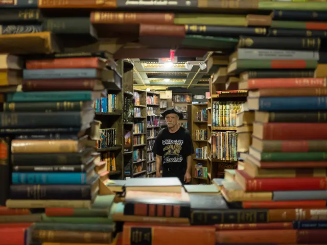 Gathering registration for a book presentation and social event