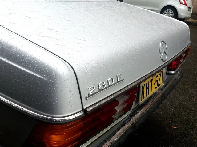 Luxurious Second-hand Vehicles Priced at $6,000 that Project an Image of Secret Millionaire Status