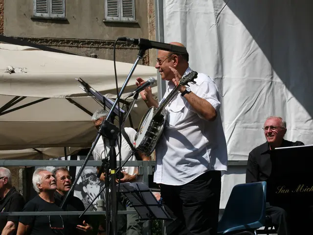 Fixed Wooden Dial Bezel for Sawin Banjo Clock