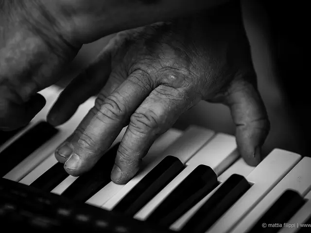 The Significance of Relaxation in Piano Tutoring