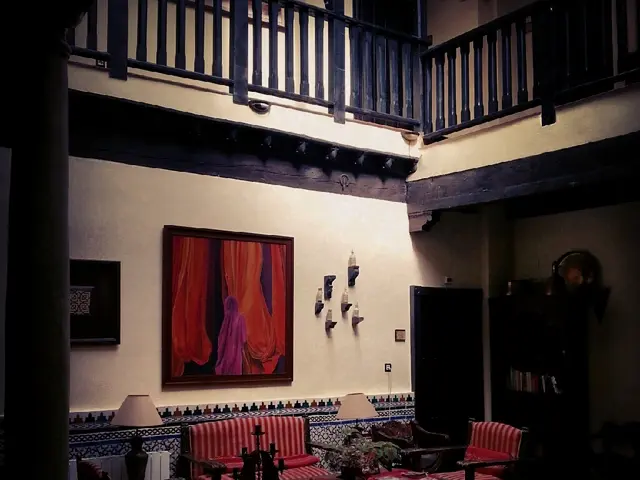 "Amazon Canada's Compelling Collection of 22 Adorable Apartment Decor Items That'll Earn You Lots...