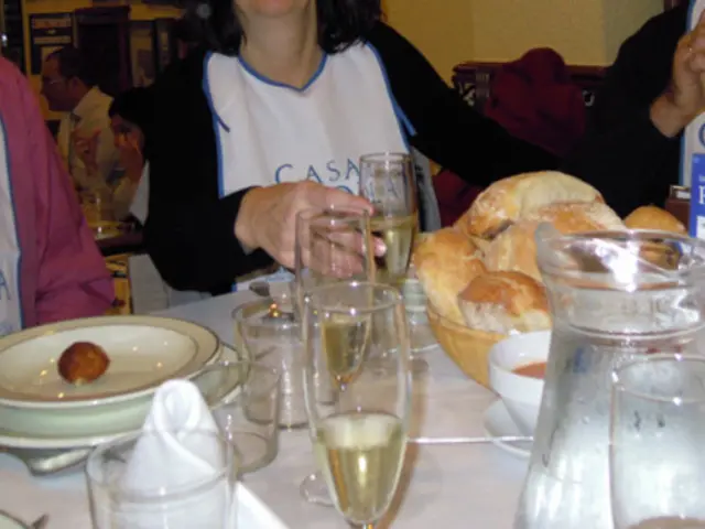 Creating Comfortable Restaurant Seats that Encourage Good Posture and Minimize Guest Stress