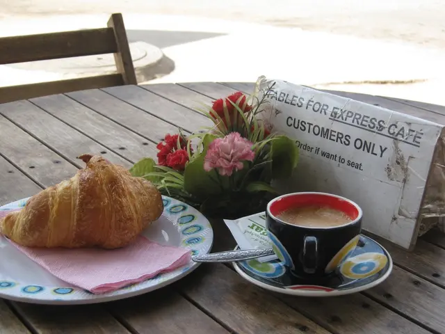 Homebrew Tea with Dried Herbs: Top Techniques for a Flavorful Homemade Blend