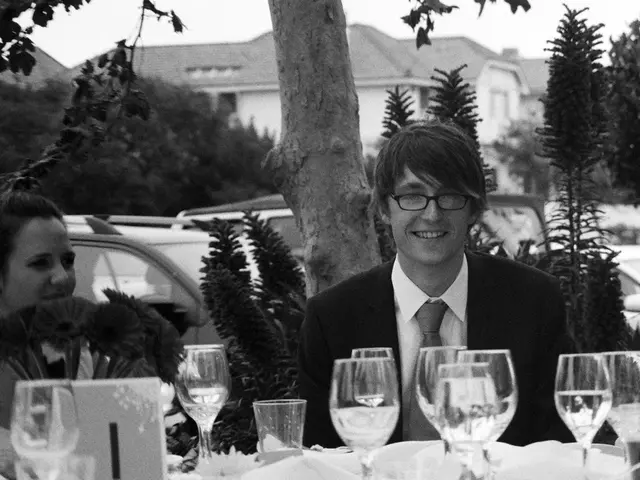 Guide for Sharing a Home: Essential Factors for Pre-Living Discussions for Couples Relocating...