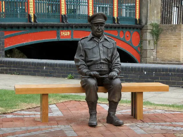 Stylish Junghans Bracket Clock Unveiled - Initial Impressions Granted