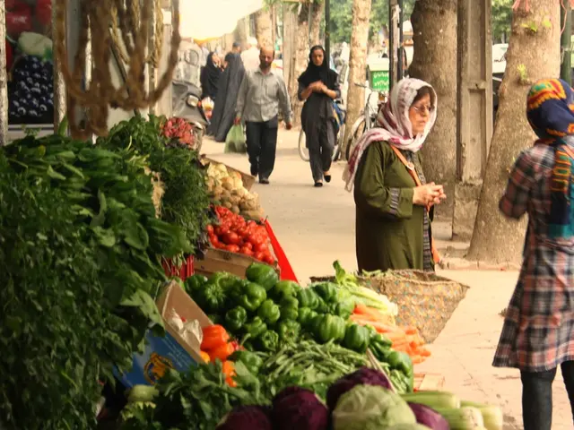 Vendors at Harburg's weekly market bid farewell to him on his final day.