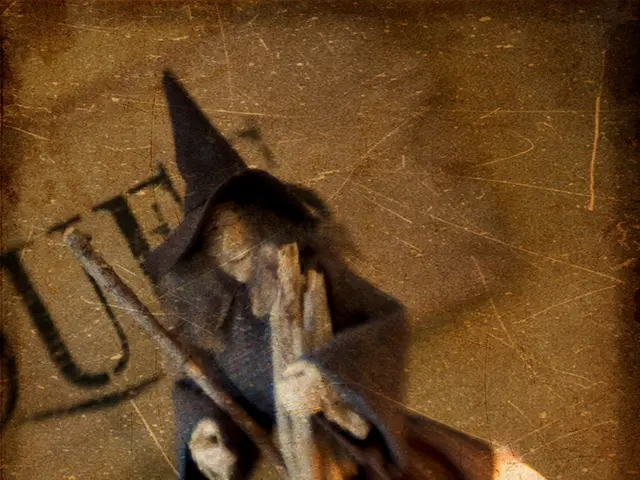 Berber Countryside Halloween Celebrations: Spooky Magic Spans from Solingen to Haan