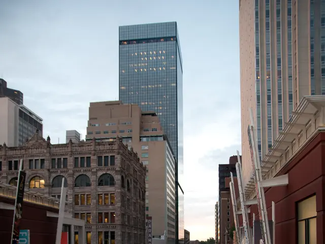 Cities of New York and Los Angeles experience significant worker exodus as they migrate towards...