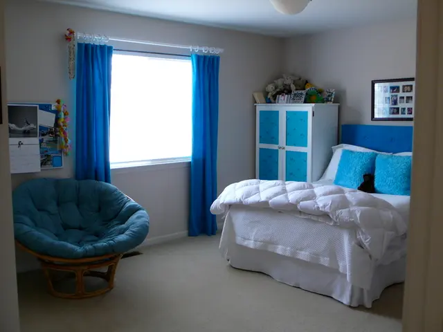 Transforming a Cramped Upper-Level Apartment into a Stunning Living Quarter: A Guide to 10...