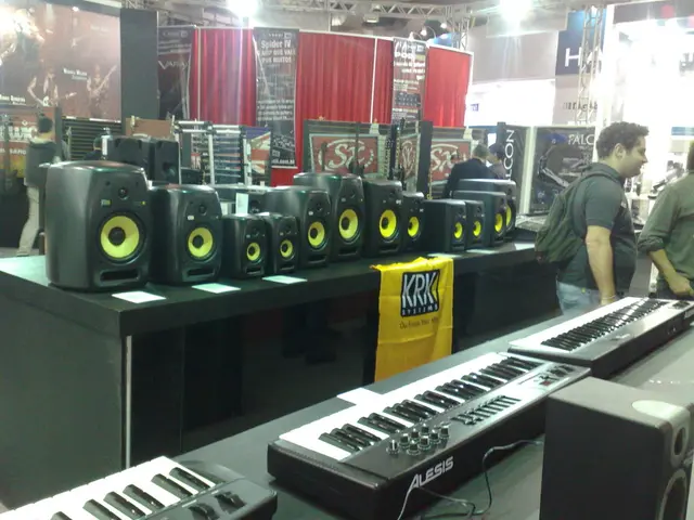 Expansion of Hybrid Gaming: Merging Randomized Game Elements with Real-Life Hosts